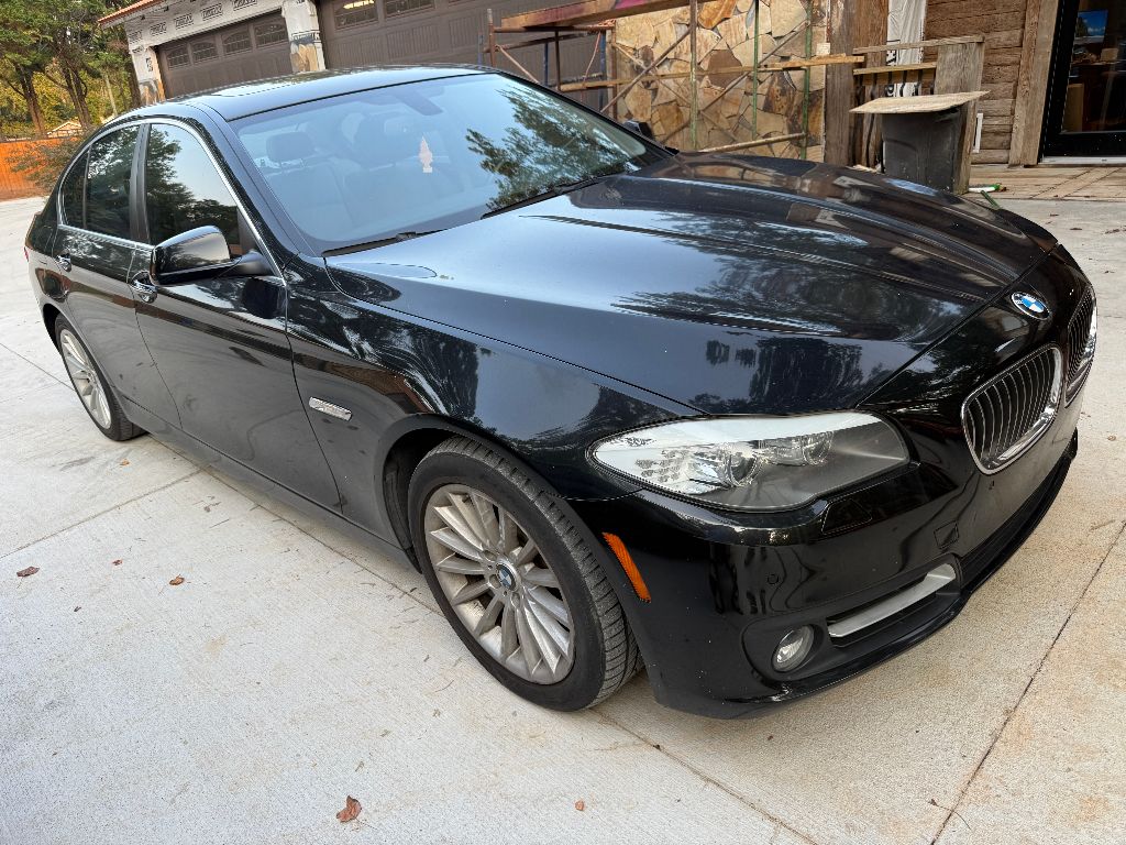 2013 BMW 5 Series 535's photo